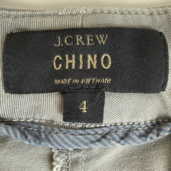 J.Crew Gray Chino 7” Stretch Shorts Size 4 - Picture 5 of 10